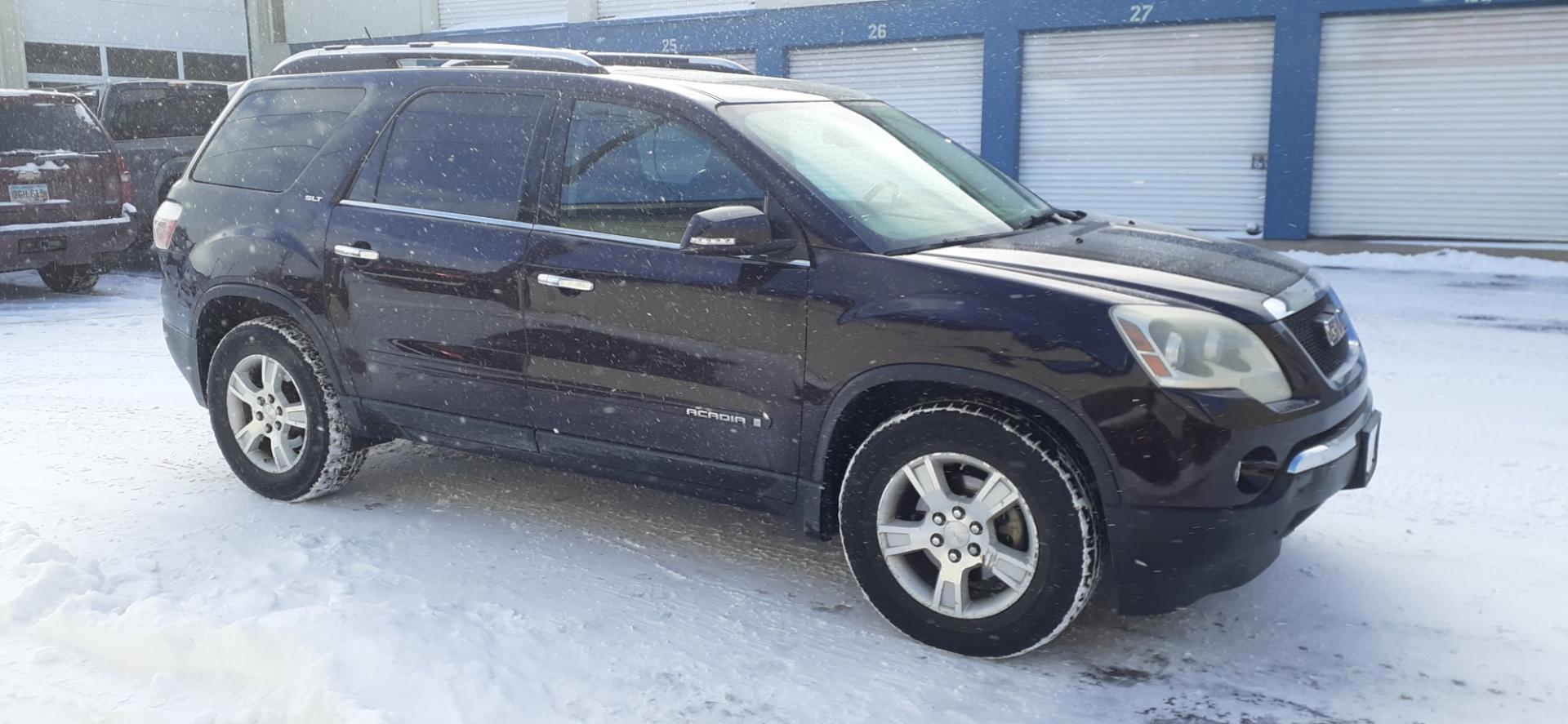 2008 GMC Acadia (1GKER23708J) , located at 2015 Cambell Street, Rapid City, SD, 57701, (605) 342-8326, 44.066433, -103.191772 - CARFAX AVAILABLE - Photo#4